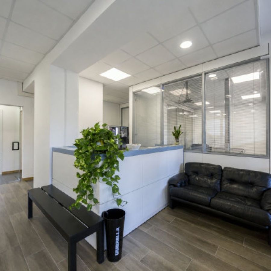 Moderno ufficio zona Mazzini-Arno